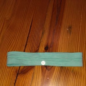 Lululemon headband